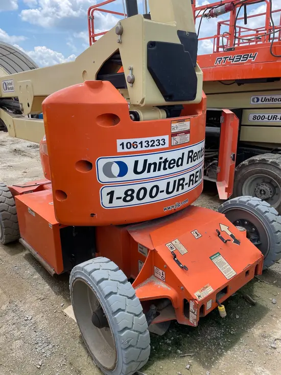 2017 JLG E450AJ Articulating Boom Lift