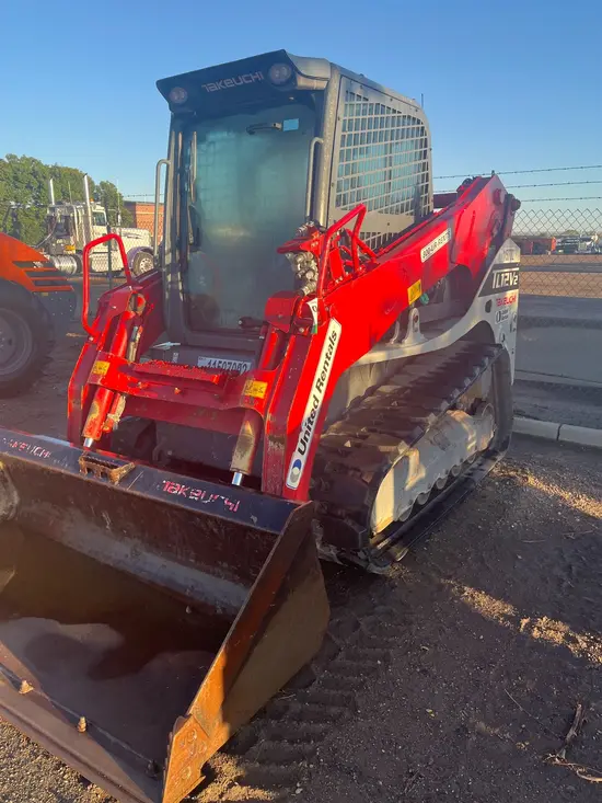 2022 Takeuchi TL12V2-CR Track Loader
