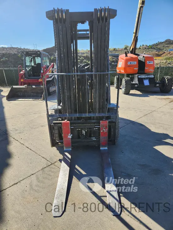 2019 Toyota 8FGU25 Warehouse Forklift