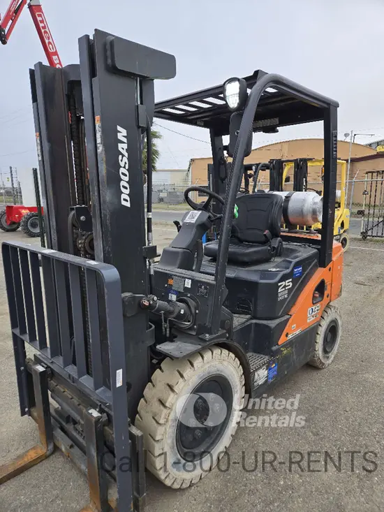 2022 Doosan G25P-7DF Warehouse Forklift