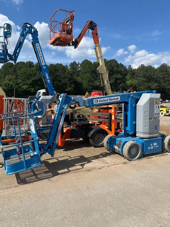 2016 Genie Z-30/20N RJ Articulating Boom Lift