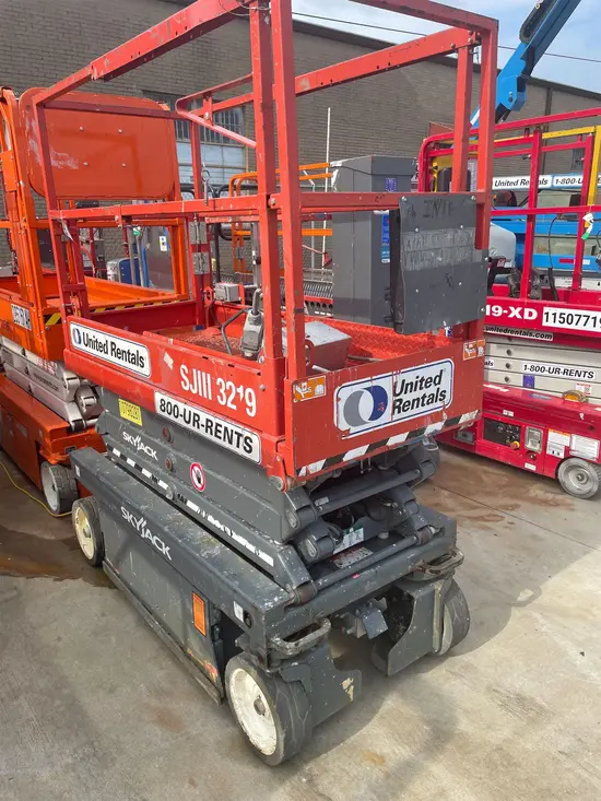 2018 Skyjack SJIII3219 Scissor Lift