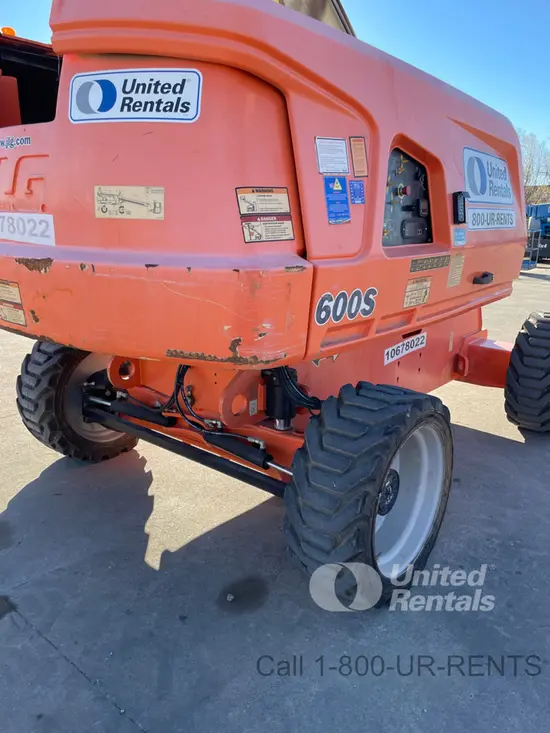 2017 JLG 600S Boom Lift