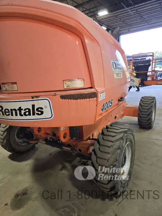 2017 JLG 400S Boom Lift