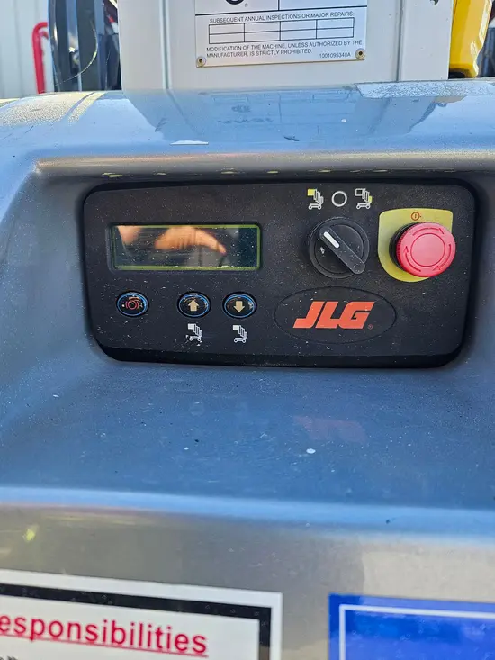 2019 JLG 20MVL Self-Propelled One-Person Lift