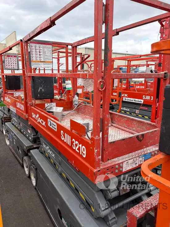 2018 Skyjack SJIII3219 Scissor Lift