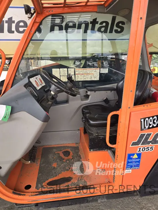 2019 JLG 1055 Forklift