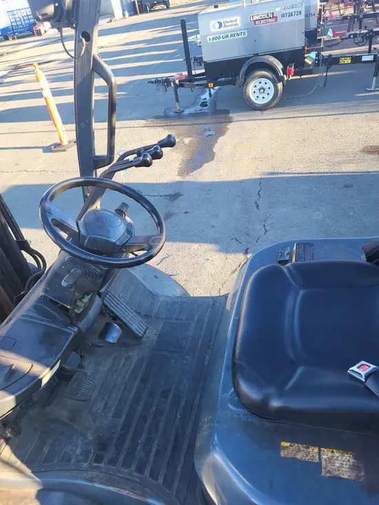 2018 Toyota 8FDU30 Warehouse Forklift