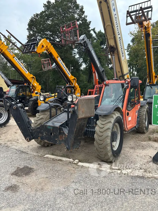 2019 JLG 1055 Forklift