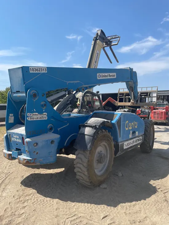 2015 Genie GTH-844 Forklift
