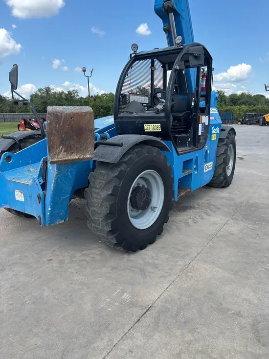 2018 Genie GTH-1256 Forklift