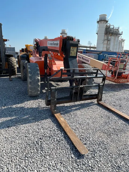 2018 SKYTRAK 6036 Forklift