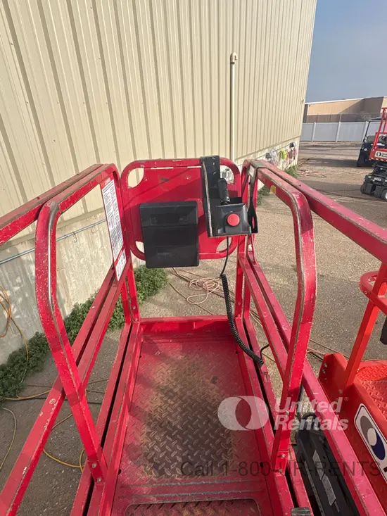 2018 MEC MICRO 19 Scissor Lift