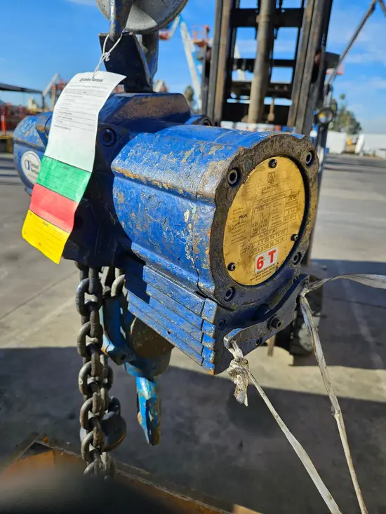 2012 JD NEUHAUS PROFI 3T 6T Hoist
