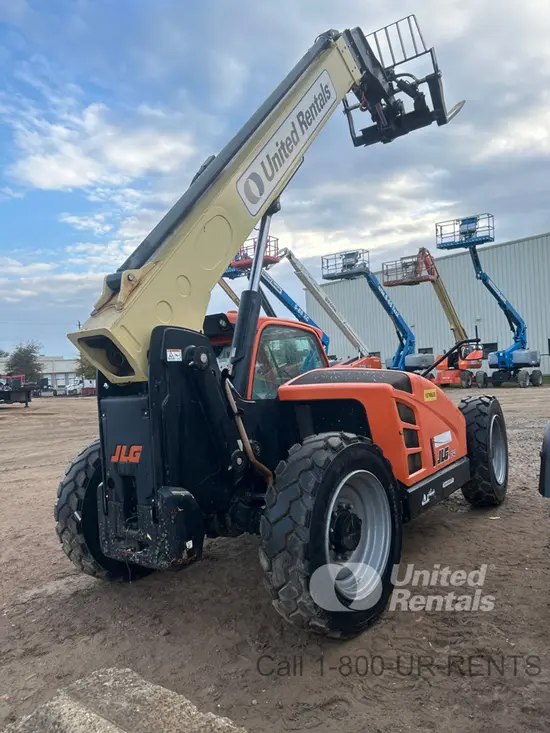 2018 JLG 742 Forklift