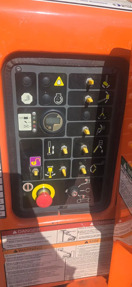2017 JLG E450AJ Articulating Boom Lift
