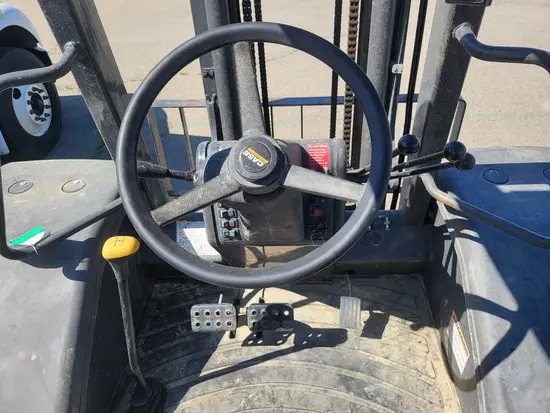 2021 Case 586H Forklift