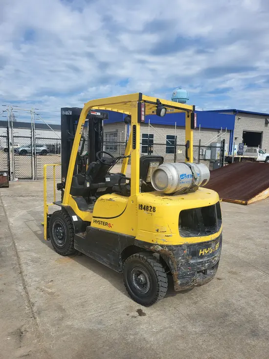 2017 HYSTER H50XT Forklift