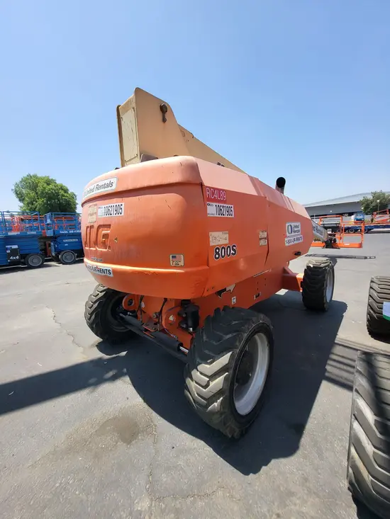 2017 JLG 800S Boom Lift