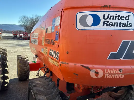 2017 JLG 600S Boom Lift