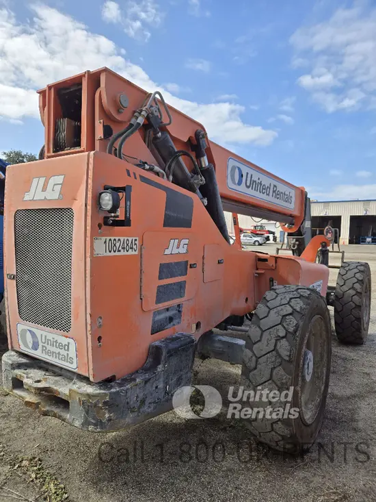 2018 SKYTRAK 8042 Forklift