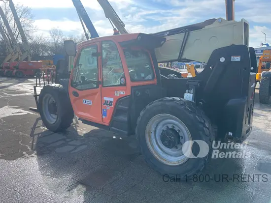 2018 JLG 943 Forklift