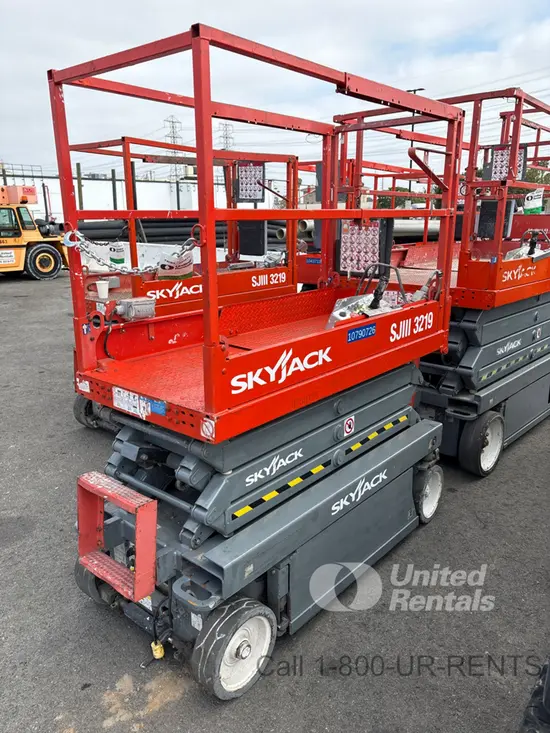 2018 Skyjack SJIII3219 Scissor Lift