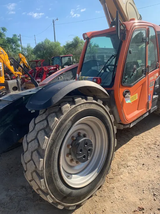 2019 JLG 1055 Forklift