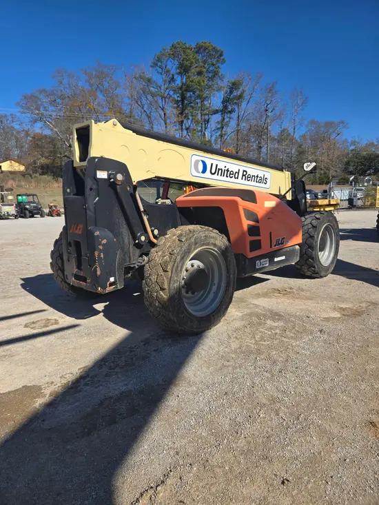 2018 JLG 943 Forklift