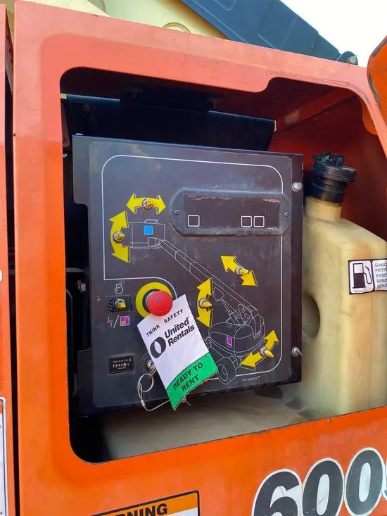 2017 JLG 600S Boom Lift
