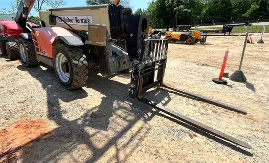 2019 JLG 1055 Forklift