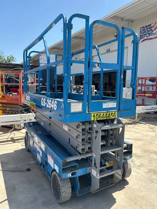 2017 Genie GS-2646 Scissor Lift