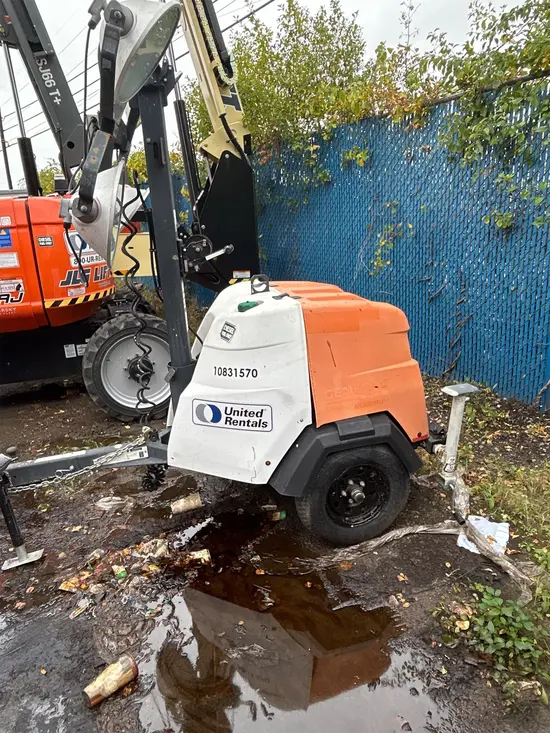 2018 Magnum Pro MLT6SM Portable Light Tower