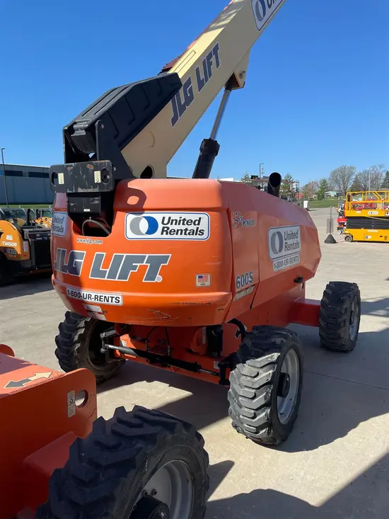 2017 JLG 600S Boom Lift