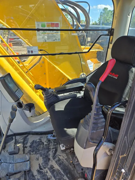 2020 Kobelco SK230SR-5 Excavator
