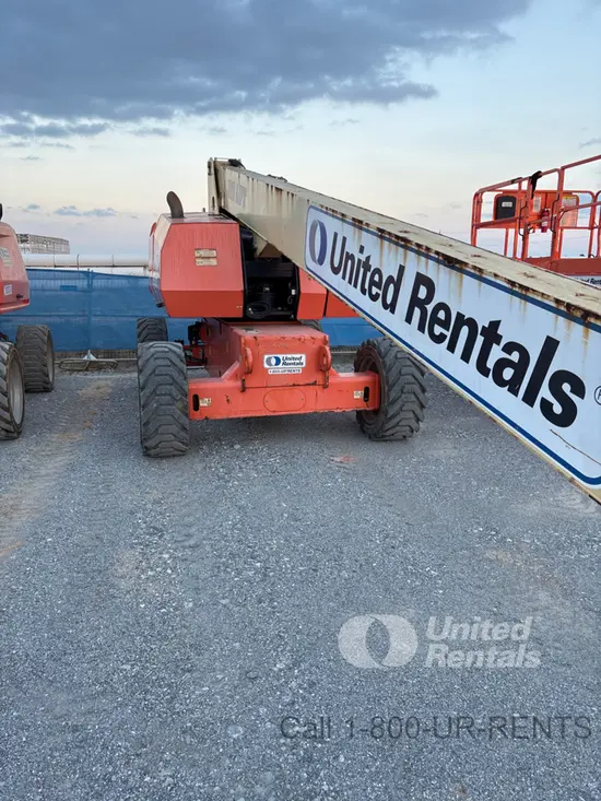 2017 JLG 800S Boom Lift