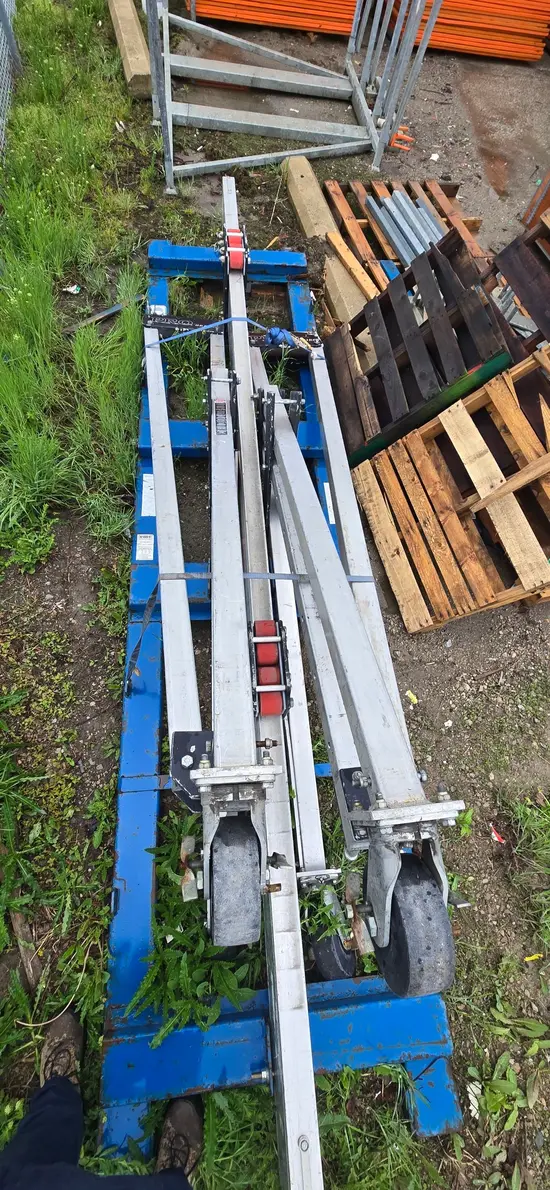 2019 EME 11000R-15 Crane
