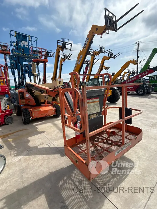 2016 JLG E450AJ Articulating Boom Lift