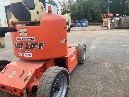 2017 JLG E450AJ Articulating Boom Lift