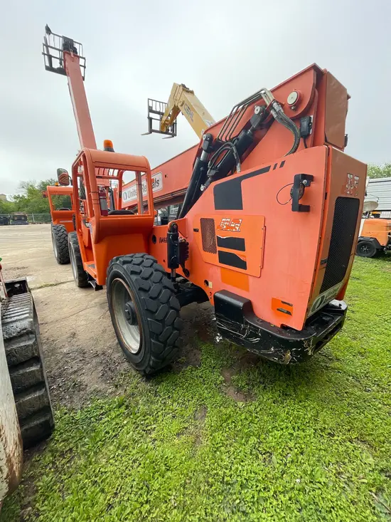 2016 SKYTRAK 8042 Forklift