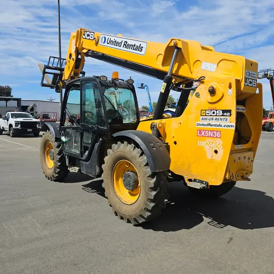 2018 JCB 509-42 Forklift