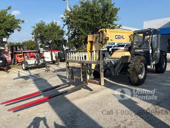 2017 Gehl RS10-55 Forklift