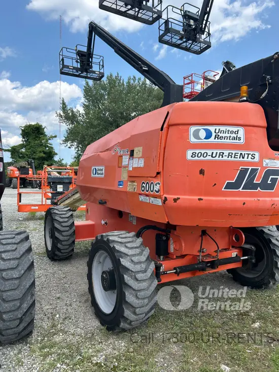 2017 JLG 600S Boom Lift
