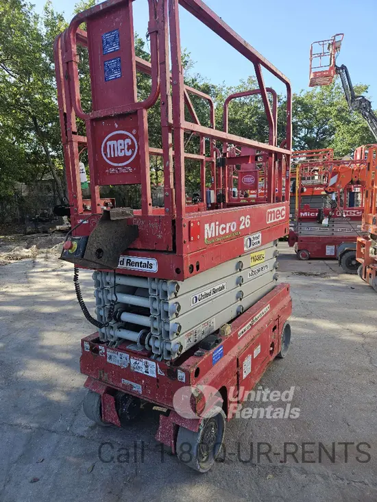 2020 MEC MICRO 26 Scissor Lift