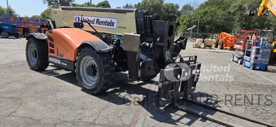 2019 JLG 1055 Forklift