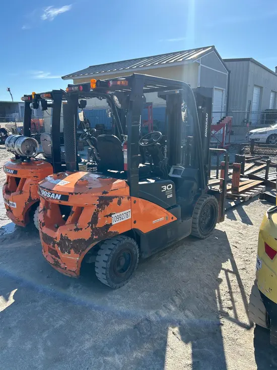 2019 Doosan D30S-7 Warehouse Forklift