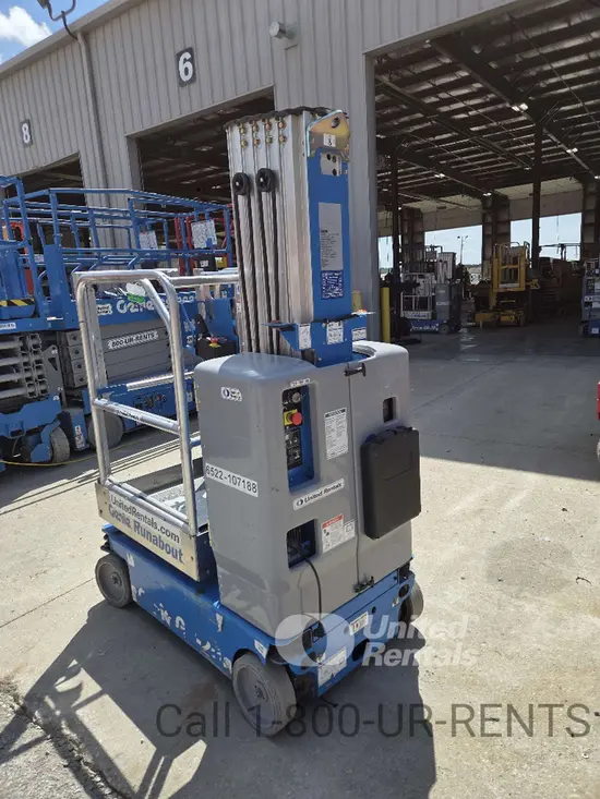 2018 Genie GR-20 Self-Propelled One-Person Lift