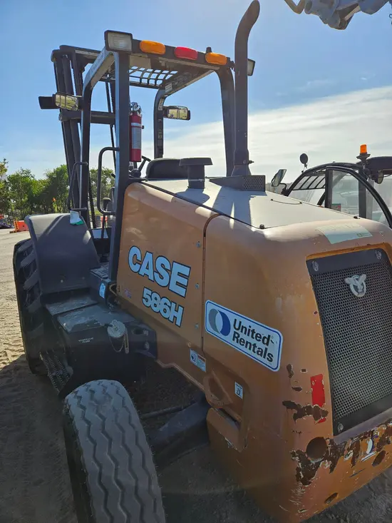 2020 Case 586H Forklift