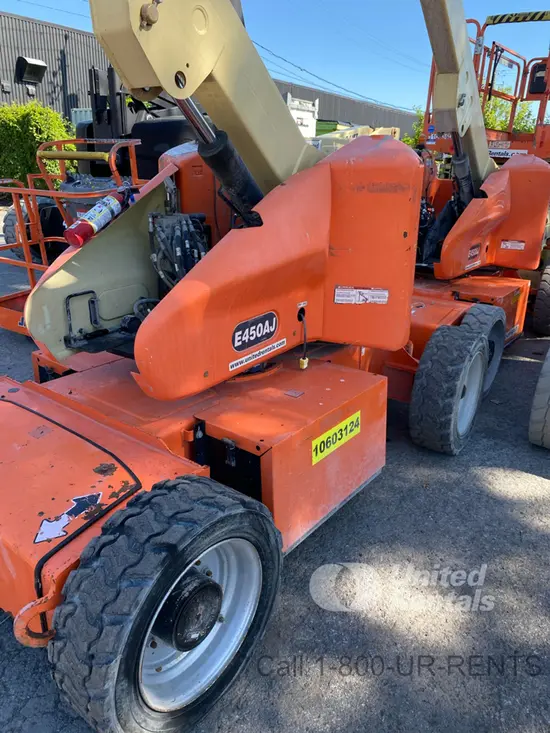 2017 JLG E450AJ Articulating Boom Lift