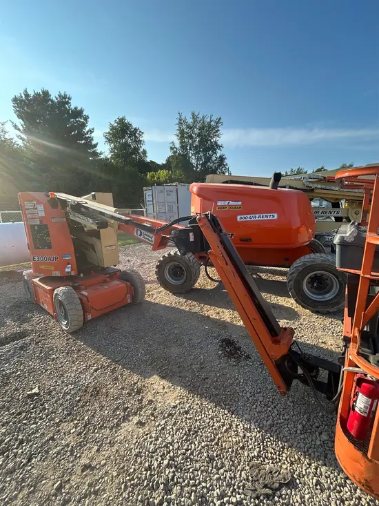2018 JLG E300AJP Articulating Boom Lift